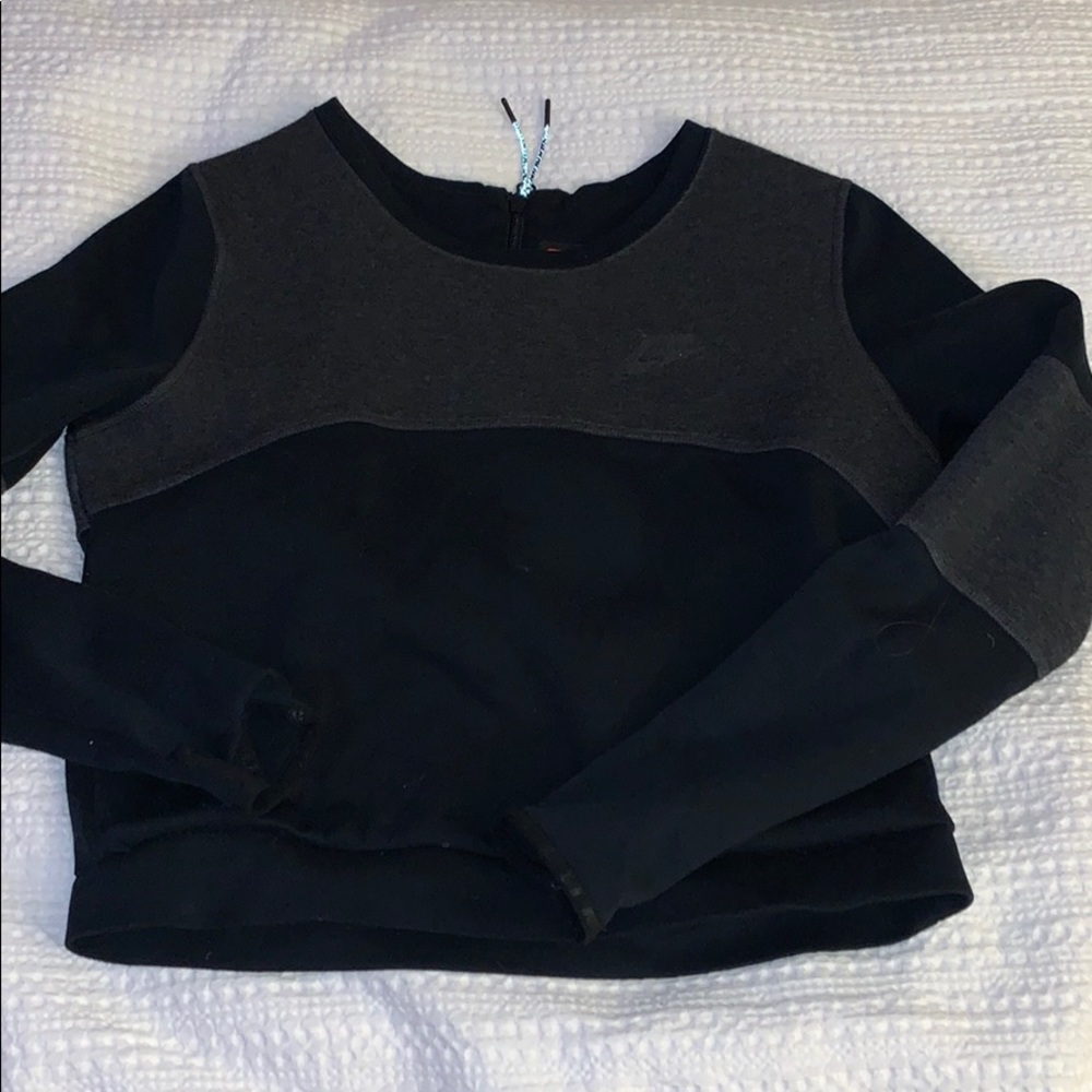 nike long sleeve!